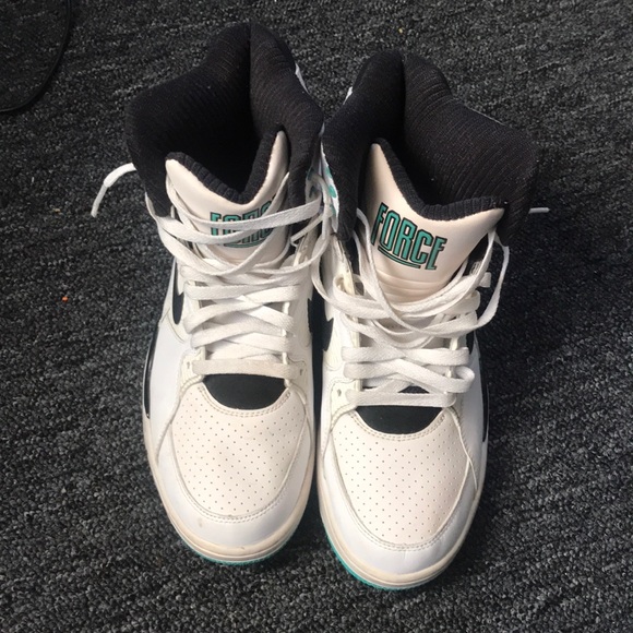 Nike Other - Emerald 180 Air Forces